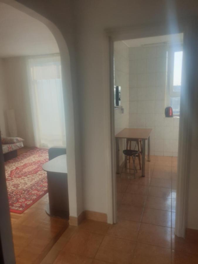 Two Rooms Central Bucareste Exterior foto