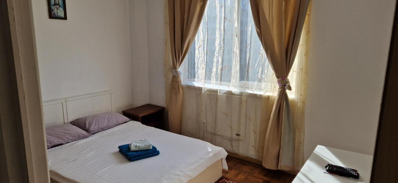 Two Rooms Central Bucareste Exterior foto